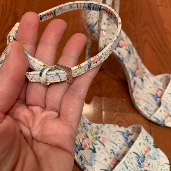 Aldo floral comfy high heel sandals - Picture 7 of 11